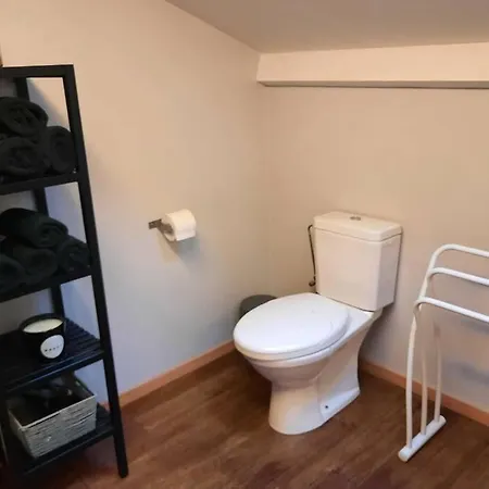 بيت للعطل La Pinede - Charmante Maison De Village هوتون